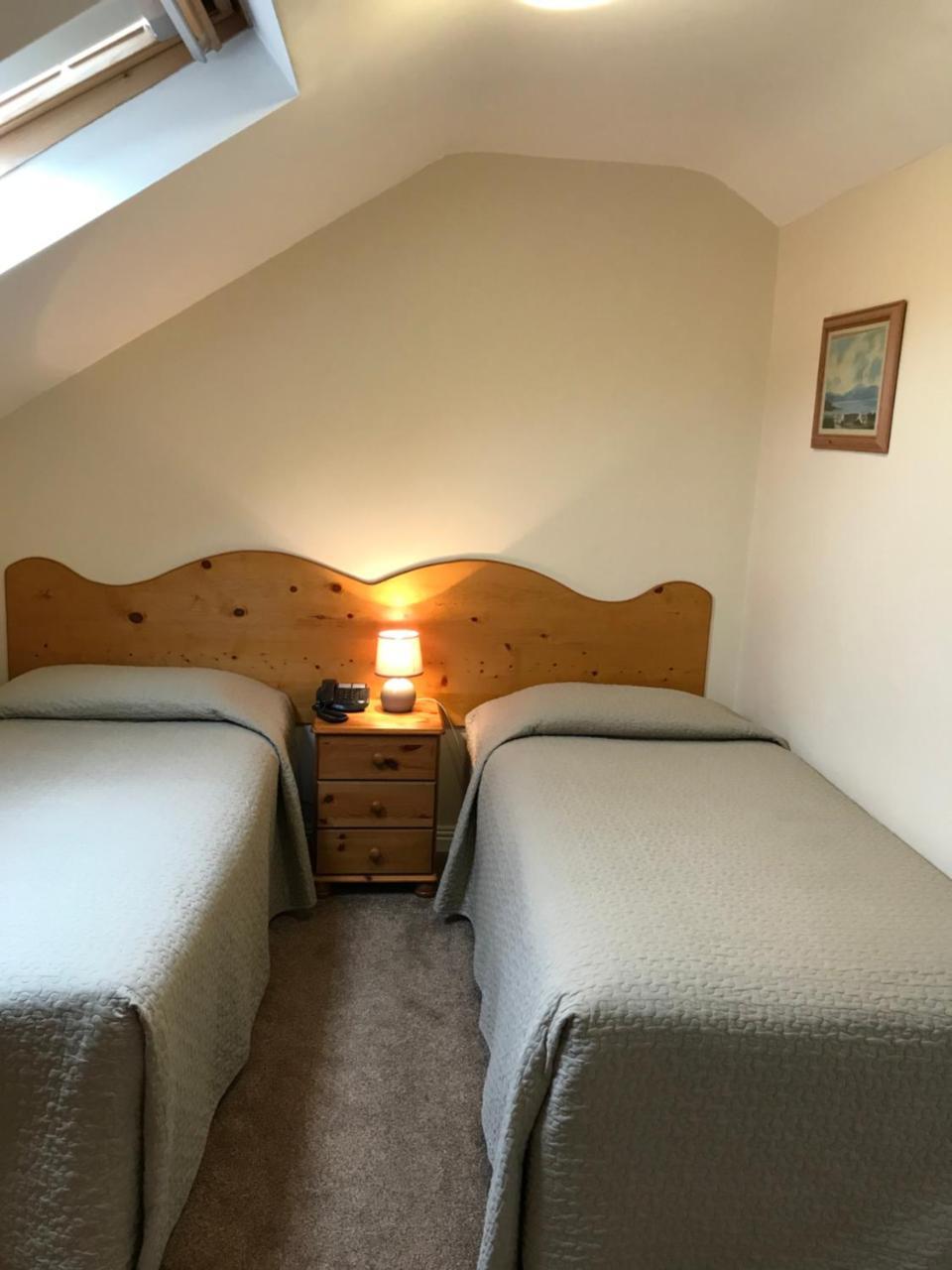 San Antonio Guesthouse Килкени Екстериор снимка
